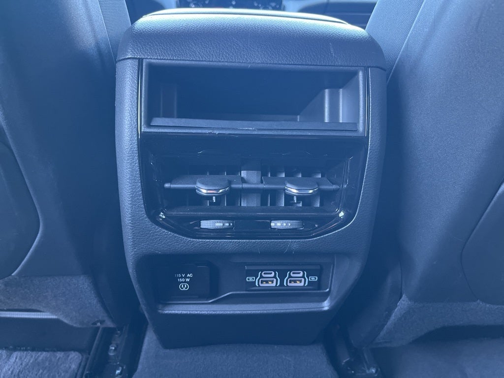 2024 Jeep Grand Cherokee Altitude 4x4