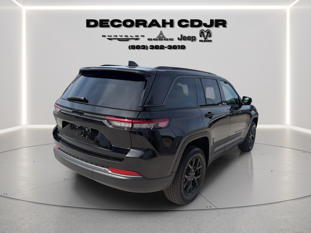 2026 Jeep Grand Cherokee GRAND CHEROKEE LAREDO ALTITUDE 4X4