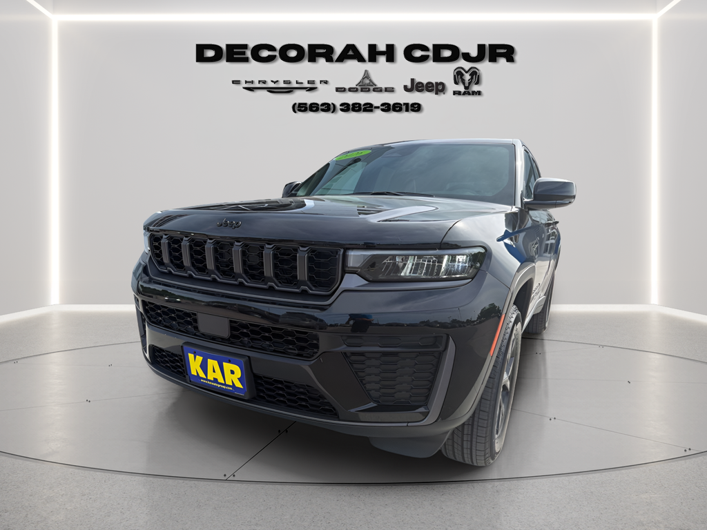 2026 Jeep Grand Cherokee GRAND CHEROKEE LAREDO ALTITUDE 4X4