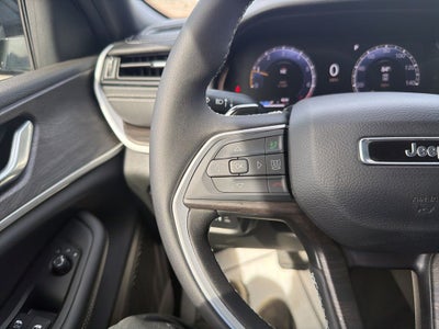 2026 Jeep Grand Cherokee GRAND CHEROKEE LAREDO ALTITUDE 4X4