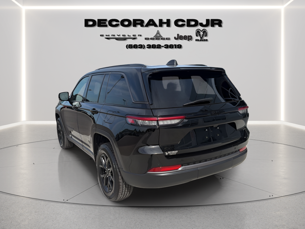 2026 Jeep Grand Cherokee GRAND CHEROKEE LAREDO ALTITUDE 4X4