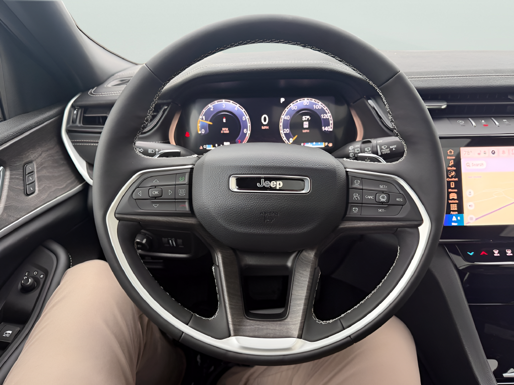 2027 Jeep Grand Cherokee GRAND CHEROKEE LIMITED 4X4