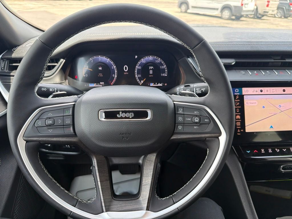 2026 Jeep Grand Cherokee GRAND CHEROKEE L LAREDO ALTITUDE 4X4