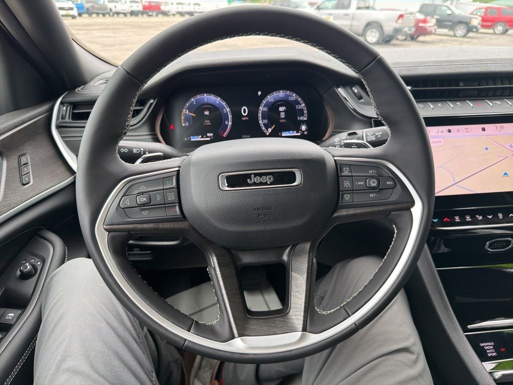 2026 Jeep Grand Cherokee GRAND CHEROKEE L LIMITED RESERVE 4X4