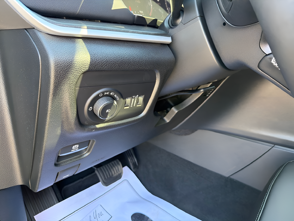 2027 Jeep Grand Cherokee GRAND CHEROKEE L LIMITED 4X4