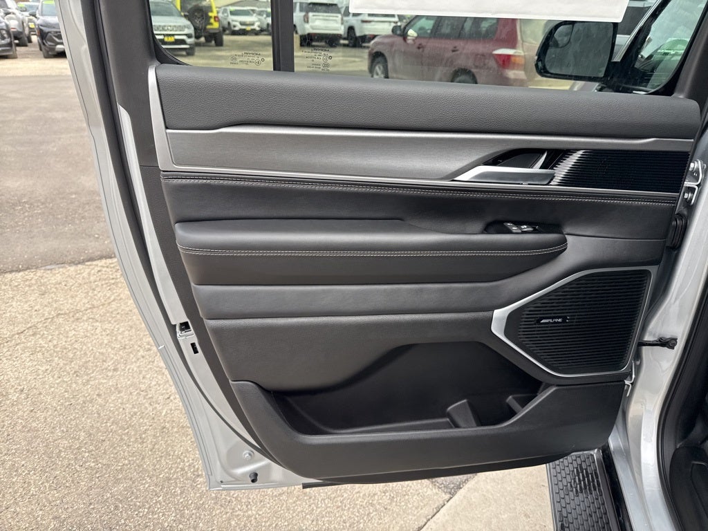 2026 Jeep Grand Wagoneer GRAND WAGONEER L 4X4