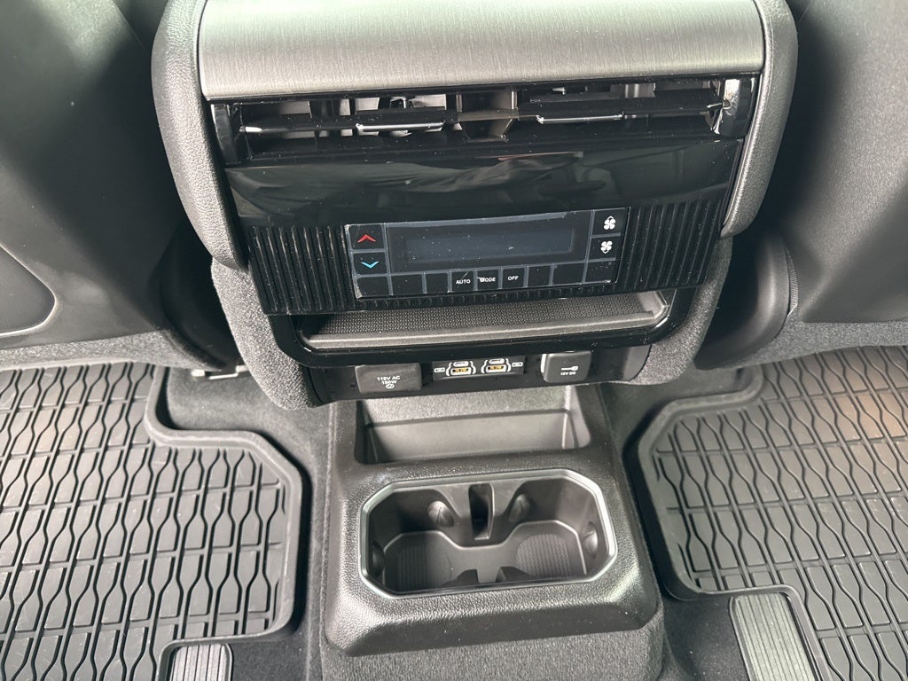 2026 Jeep Grand Wagoneer GRAND WAGONEER L 4X4