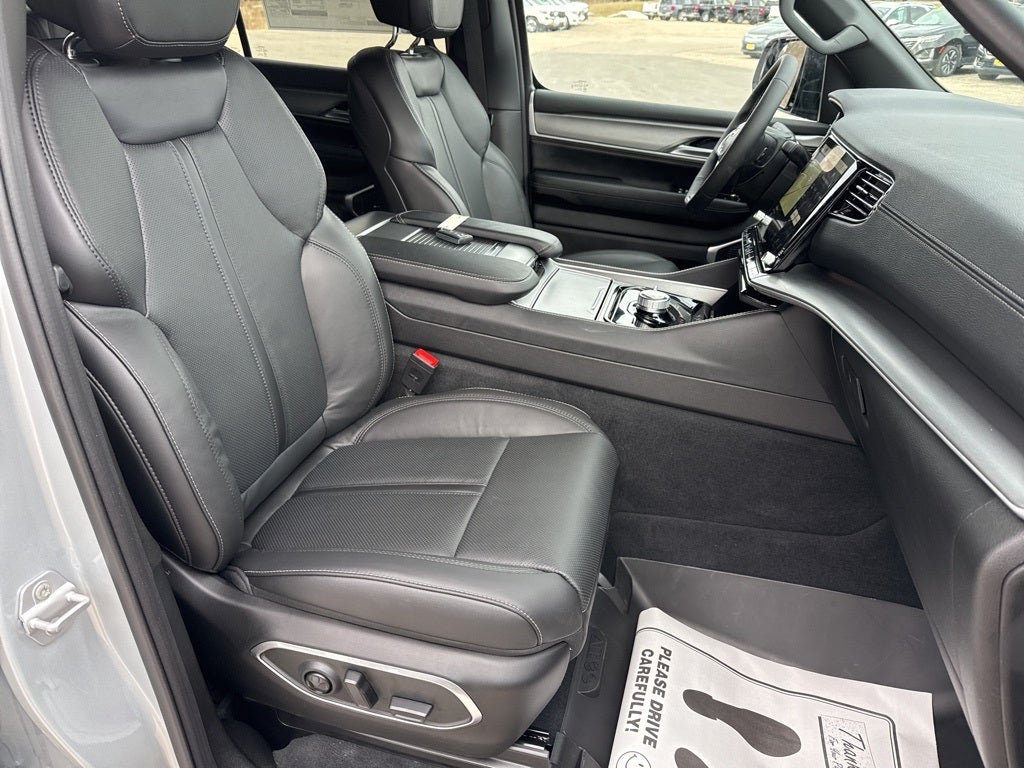 2026 Jeep Grand Wagoneer GRAND WAGONEER L 4X4