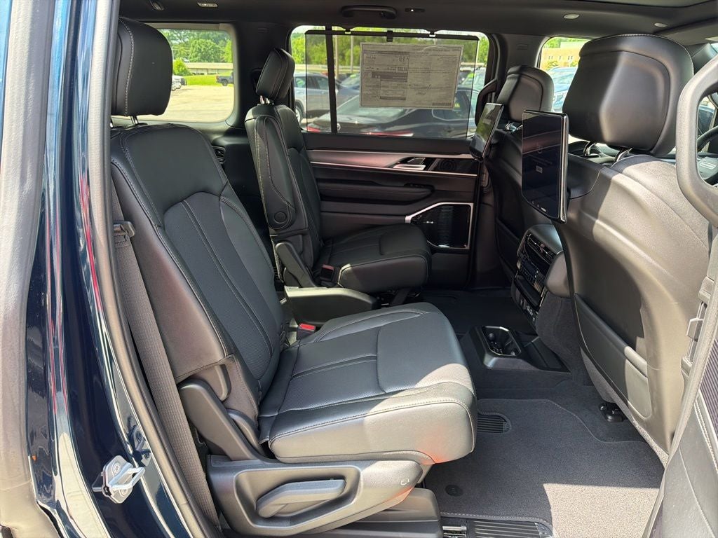 2026 Jeep Grand Wagoneer GRAND WAGONEER LIMITED RESERVE 4X4
