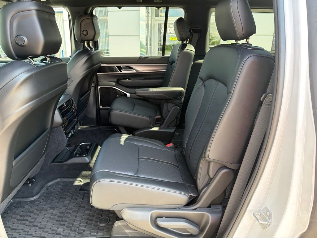 2026 Jeep Grand Wagoneer GRAND WAGONEER LIMITED RESERVE 4X4