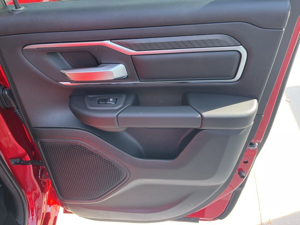 2026 RAM Ram 1500 RAM 1500 BIG HORN QUAD CAB 4X4 6'4' BOX