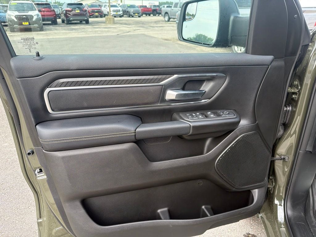 2026 RAM 1500 Big Horn Crew Cab 4x4 5'7' Box
