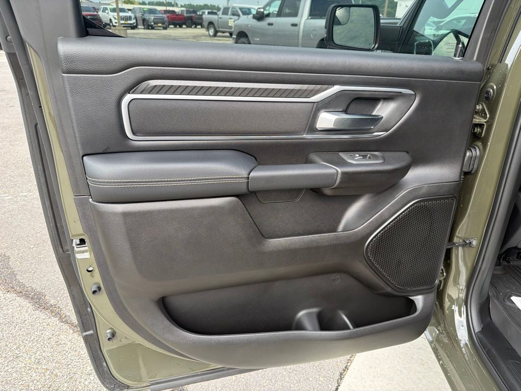 2026 RAM 1500 Big Horn Crew Cab 4x4 5'7' Box
