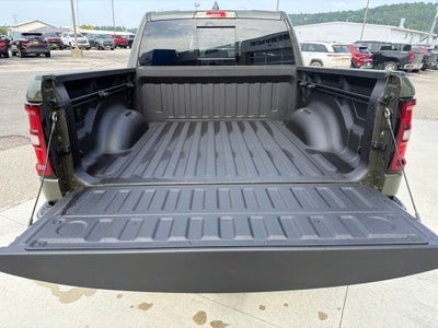 2026 RAM 1500 Big Horn Crew Cab 4x4 5'7' Box