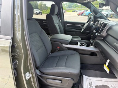 2026 RAM 1500 Big Horn Crew Cab 4x4 5'7' Box