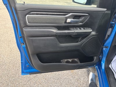 2021 RAM 1500 Big Horn Crew Cab 4x4 5'7' Box