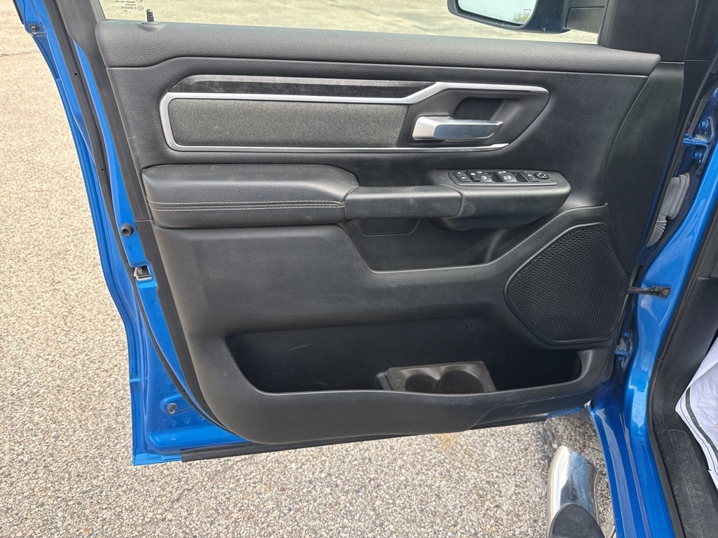 2021 RAM 1500 Big Horn Crew Cab 4x4 5'7' Box