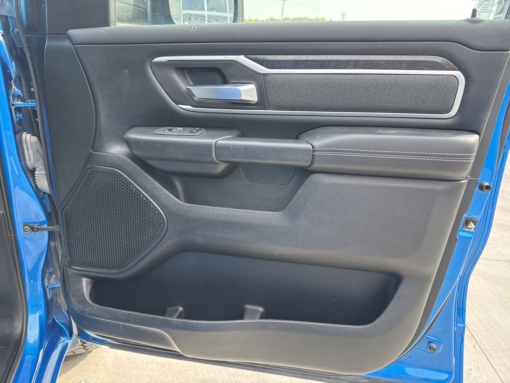 2021 RAM 1500 Big Horn Crew Cab 4x4 5'7' Box