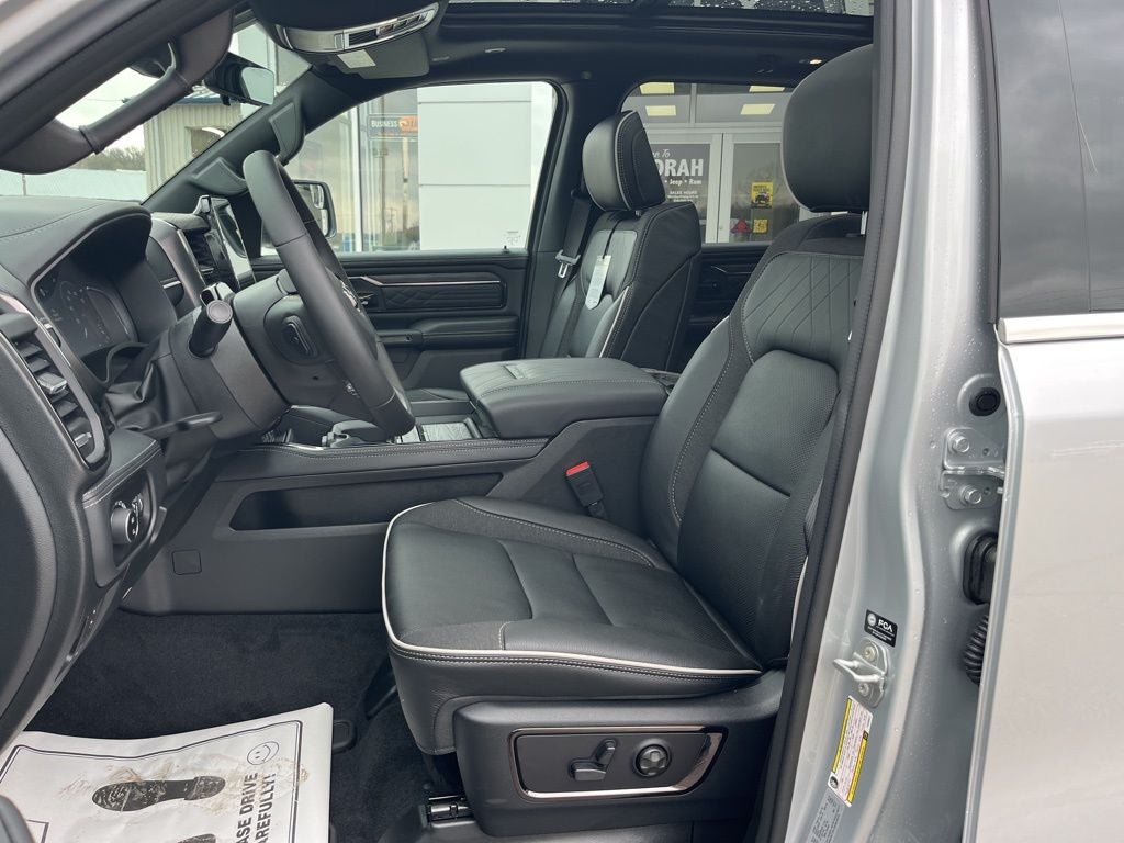 2026 RAM Ram 1500 RAM 1500 LIMITED CREW CAB 4X4 5'7' BOX