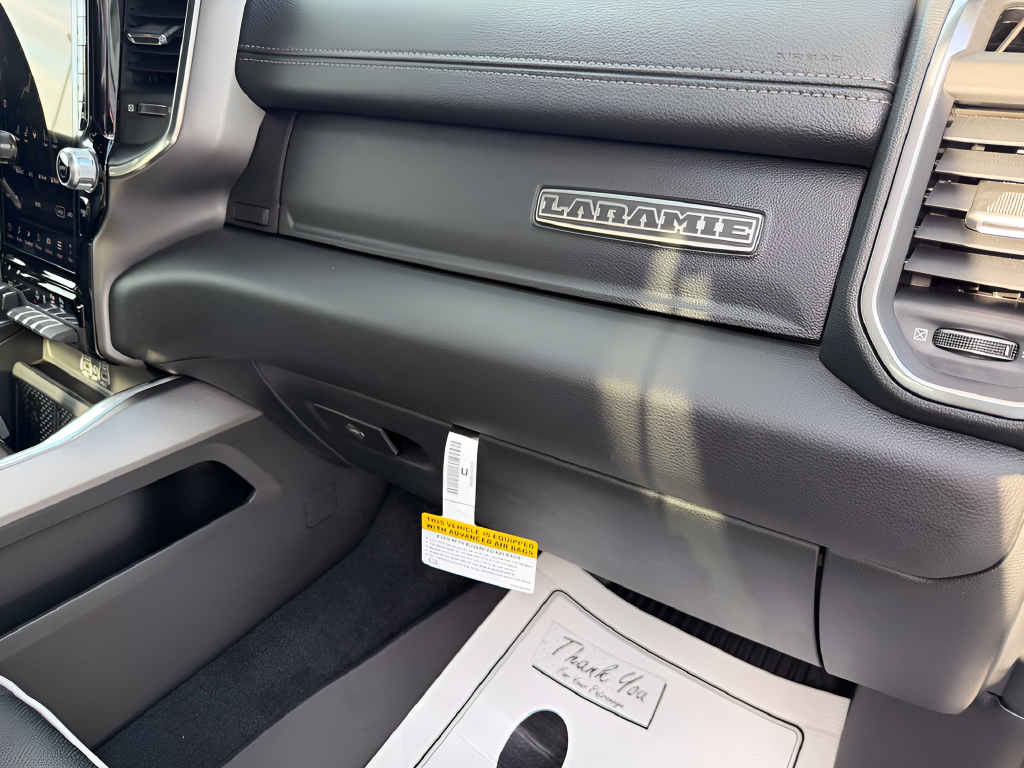 2027 RAM Ram 1500 RAM 1500 LARAMIE CREW CAB 4X4 5'7' BOX