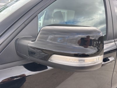 2022 RAM 1500 Laramie Crew Cab 4x4 5'7' Box