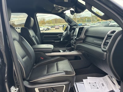 2022 RAM 1500 Laramie Crew Cab 4x4 5'7' Box