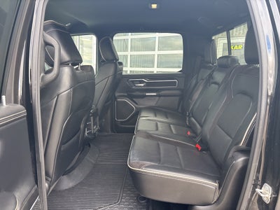 2022 RAM 1500 Laramie Crew Cab 4x4 5'7' Box