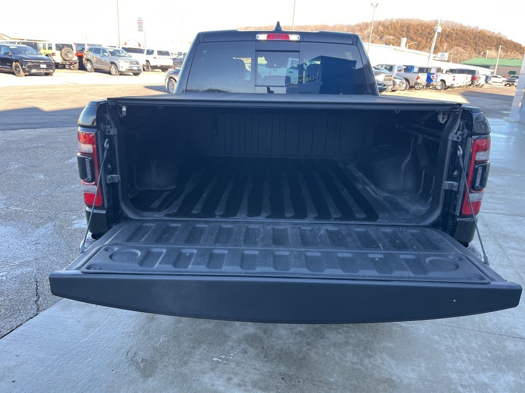 2024 RAM 1500 Laramie Crew Cab 4x4 5'7' Box