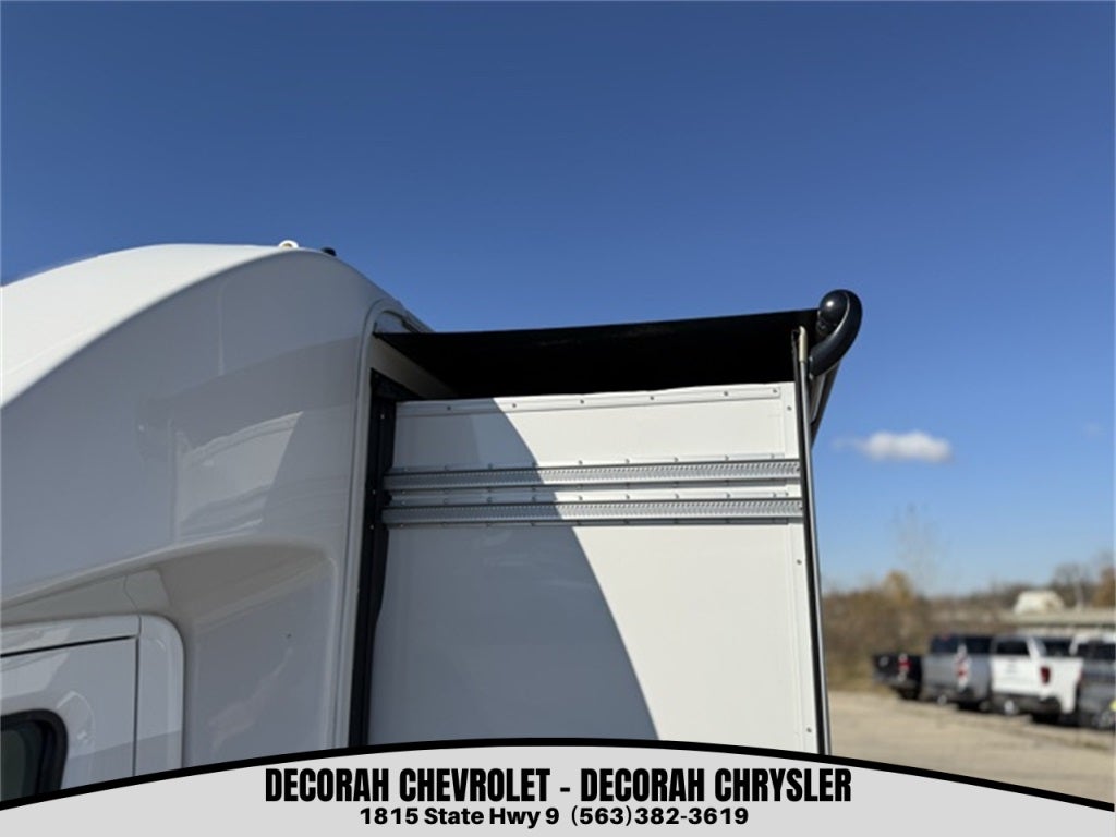 2023 Ford Transit-350 Cutaway Base