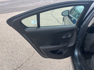 2011 Chevrolet Volt Base