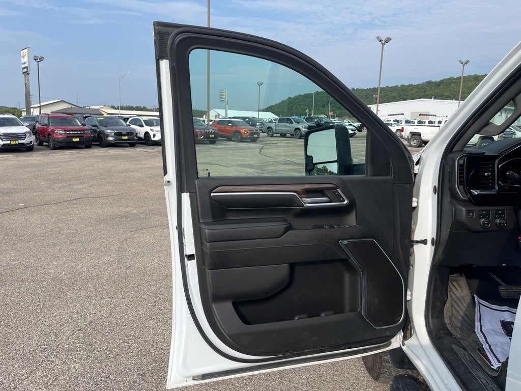 2024 Chevrolet Silverado 2500HD 4WD Crew Cab Standard Bed LT