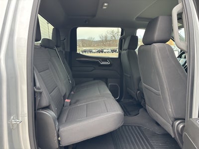2022 Chevrolet Silverado 1500 4WD Crew Cab Standard Bed LT