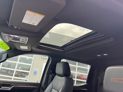 2024 Chevrolet Silverado 1500 4WD Crew Cab Short Bed High Country