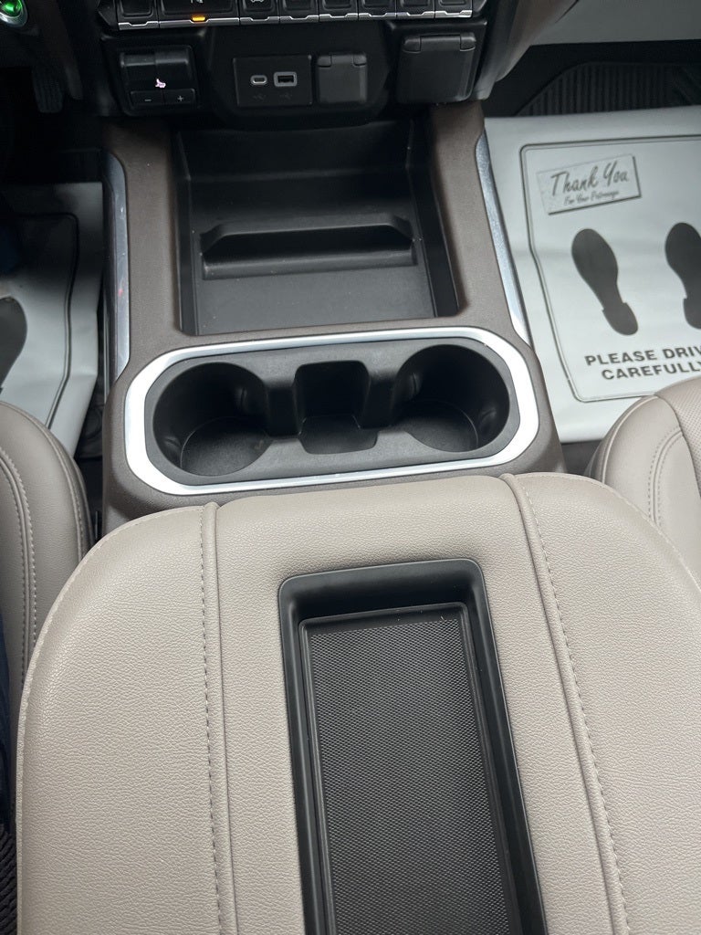 2021 Chevrolet Silverado 1500 4WD Crew Cab Short Bed LTZ