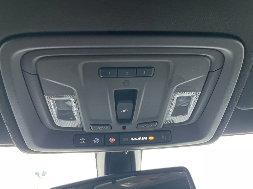 2021 Chevrolet Silverado 1500 4WD Crew Cab Short Bed LTZ