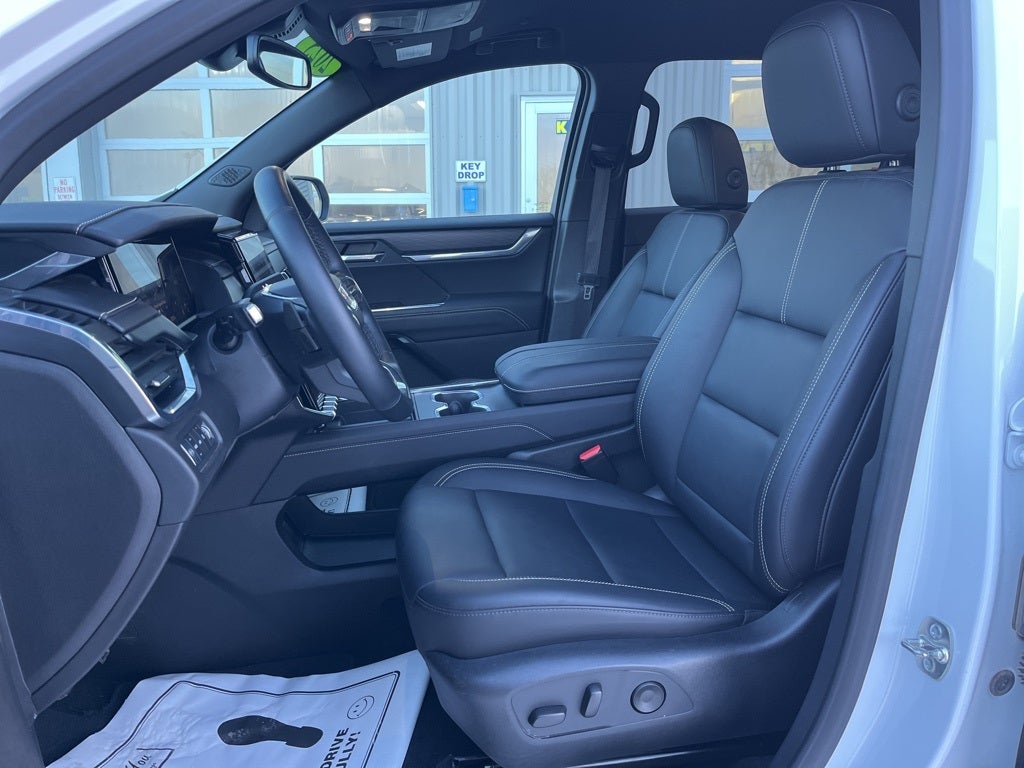 2025 GMC Acadia AWD Elevation