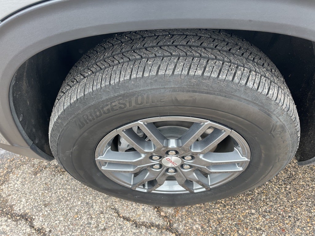 2025 GMC Acadia AWD Elevation