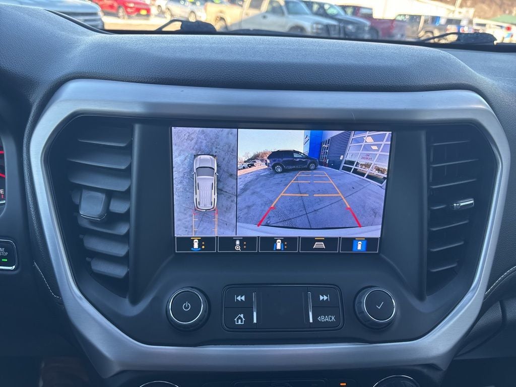 2023 GMC Acadia AWD SLT