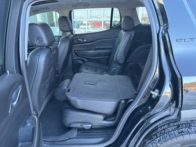 2023 GMC Acadia AWD SLT