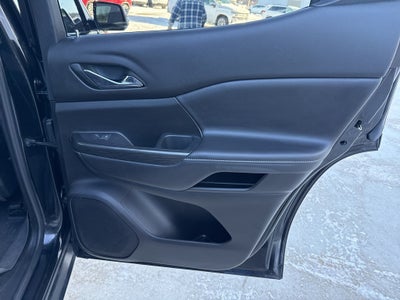 2023 GMC Acadia AWD SLT