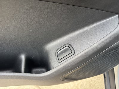 2025 Chevrolet Traverse AWD LT