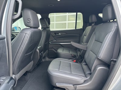 2025 Chevrolet Traverse AWD LT