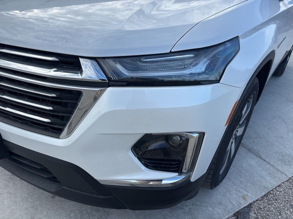 2022 Chevrolet Traverse AWD LT Leather