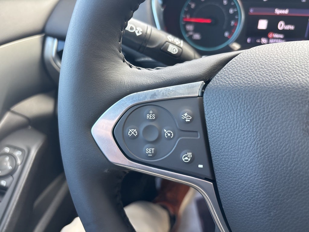 2022 Chevrolet Traverse AWD LT Leather