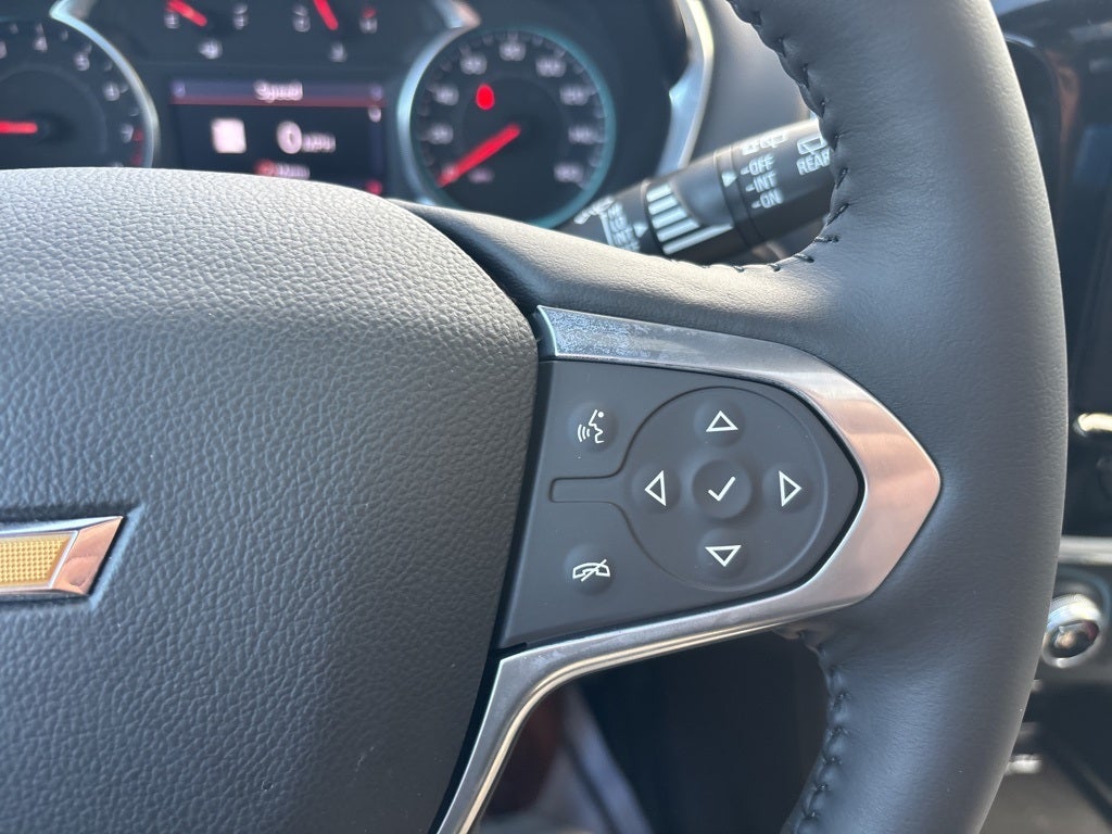 2022 Chevrolet Traverse AWD LT Leather