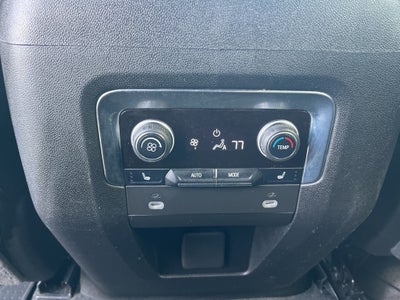 2023 Chevrolet Suburban 4WD RST