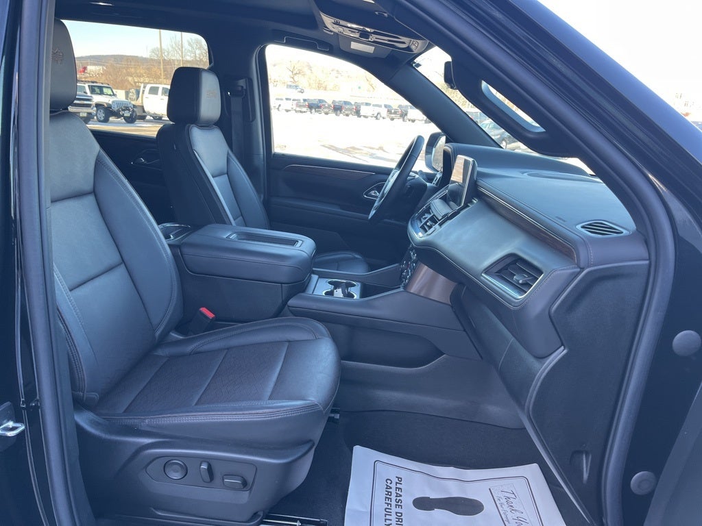 2023 Chevrolet Suburban 4WD High Country