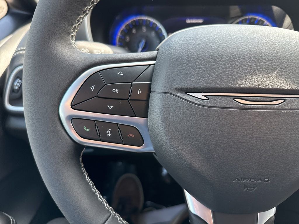 2027 Chrysler Pacifica PACIFICA SELECT