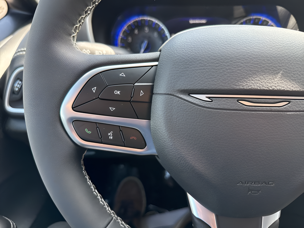 2027 Chrysler Pacifica PACIFICA SELECT