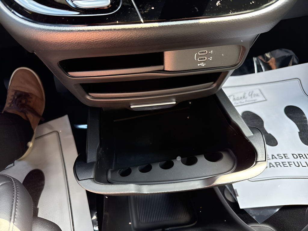 2027 Chrysler Pacifica PACIFICA SELECT